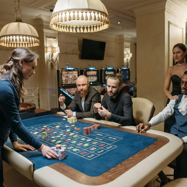 问鼎娱乐老虎机游戏