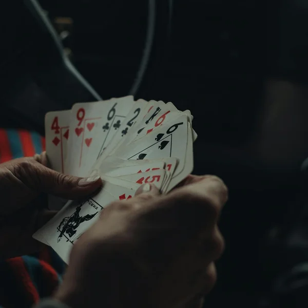 问鼎娱乐21点游戏